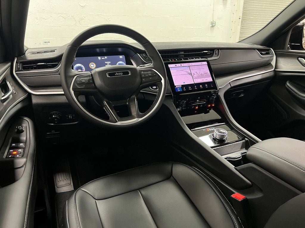 2025 Jeep Grand Cherokee GRAND CHEROKEE LIMITED 4X2