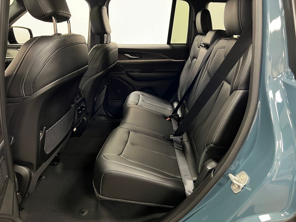 2026 Jeep Grand Cherokee GRAND CHEROKEE LIMITED 4X2