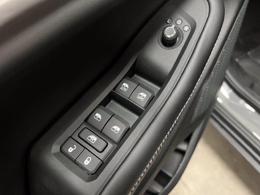 2027 Jeep Grand Cherokee GRAND CHEROKEE LIMITED 4X2