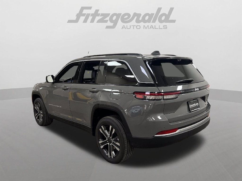 2027 Jeep Grand Cherokee GRAND CHEROKEE LIMITED 4X2