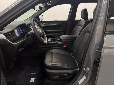 2027 Jeep Grand Cherokee GRAND CHEROKEE LIMITED 4X2