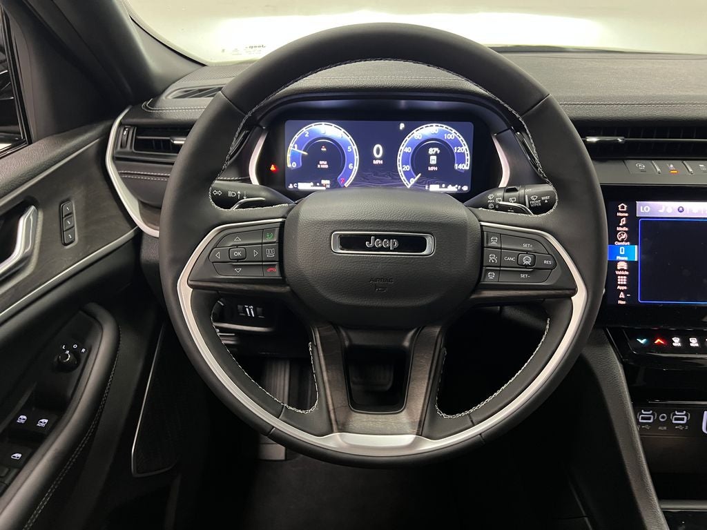 2026 Jeep Grand Cherokee GRAND CHEROKEE LIMITED 4X2