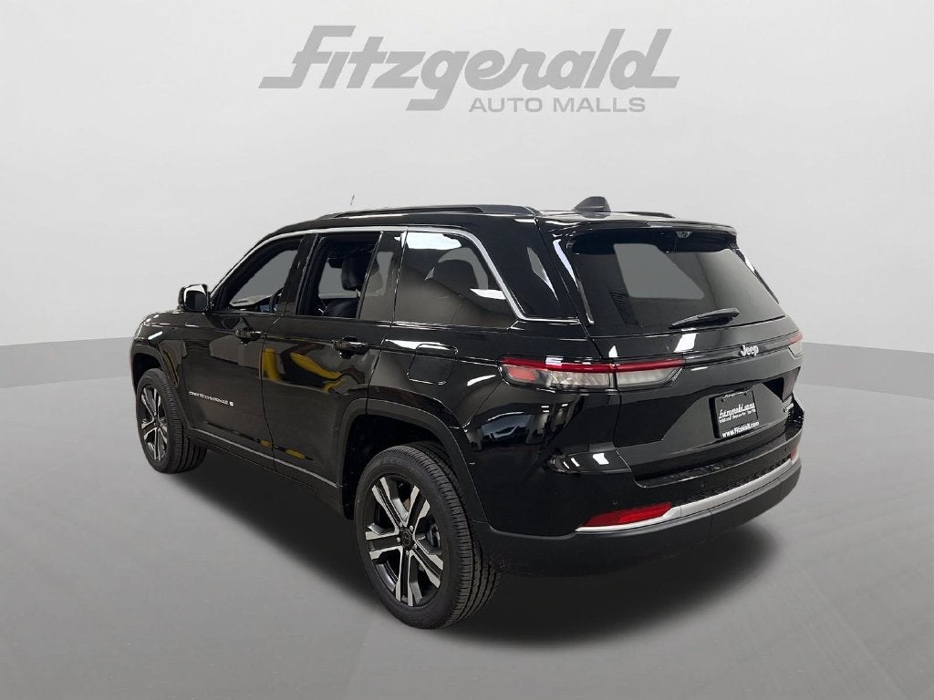 2027 Jeep Grand Cherokee GRAND CHEROKEE LIMITED 4X2
