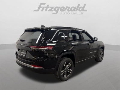 2027 Jeep Grand Cherokee GRAND CHEROKEE LIMITED 4X2