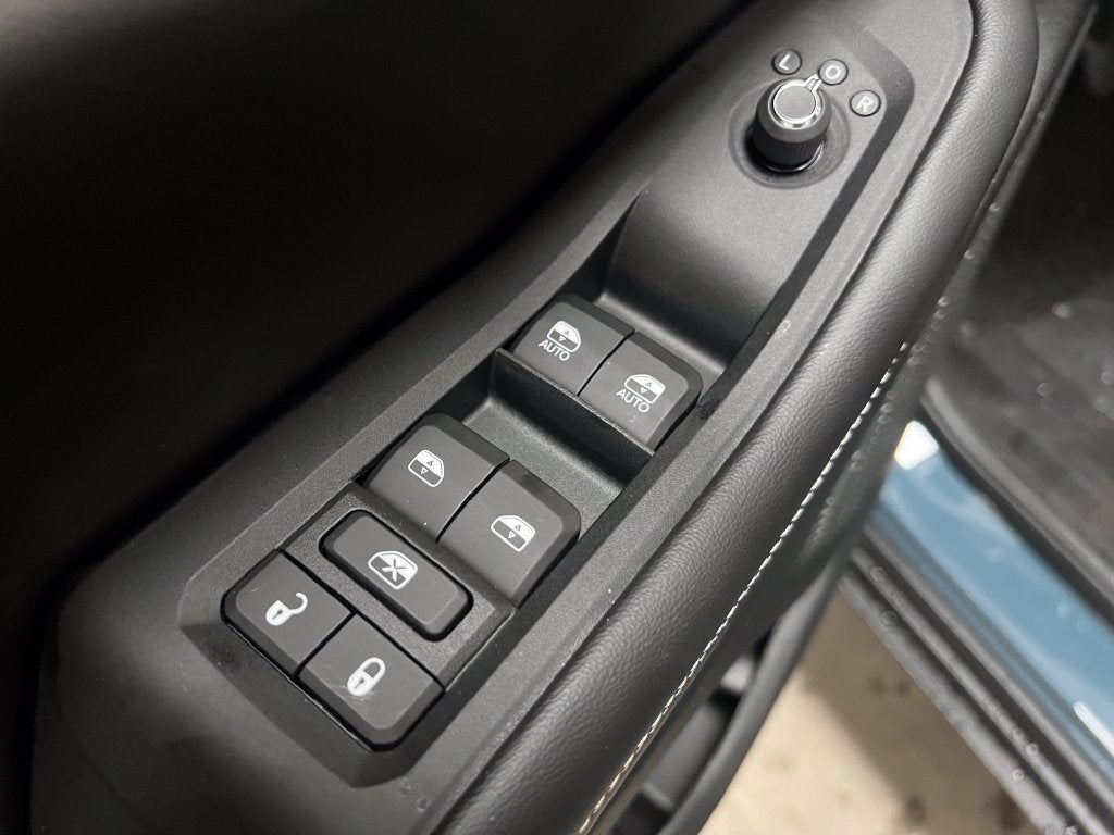 2027 Jeep Grand Cherokee GRAND CHEROKEE LIMITED 4X2
