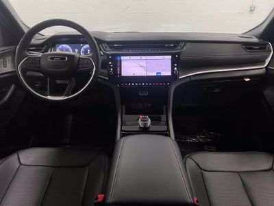 2027 Jeep Grand Cherokee GRAND CHEROKEE LIMITED 4X2