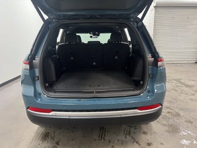 2027 Jeep Grand Cherokee GRAND CHEROKEE LIMITED 4X2