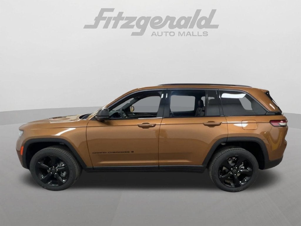 2027 Jeep Grand Cherokee GRAND CHEROKEE LIMITED 4X4