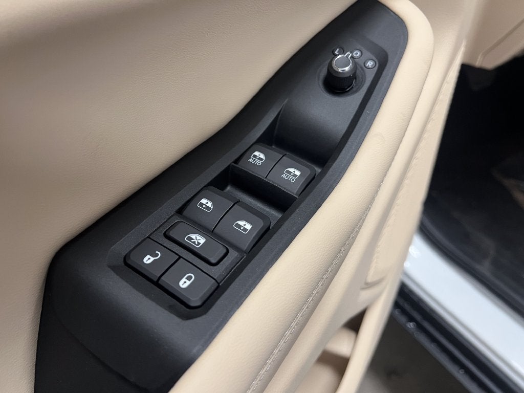 2027 Jeep Grand Cherokee GRAND CHEROKEE LIMITED 4X4