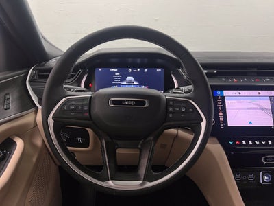 2027 Jeep Grand Cherokee GRAND CHEROKEE LIMITED 4X4