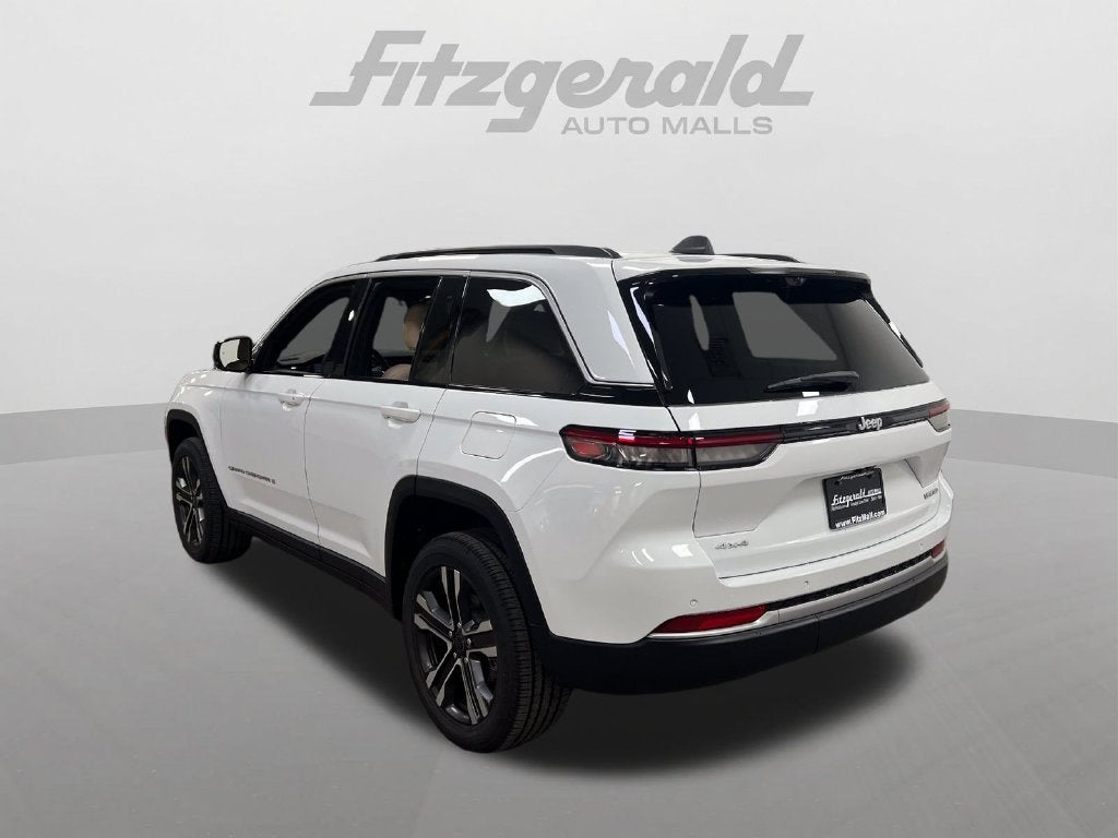 2027 Jeep Grand Cherokee GRAND CHEROKEE LIMITED 4X4