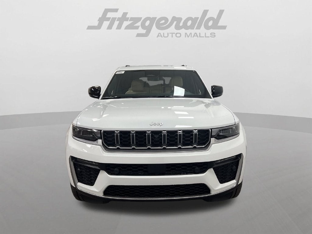 2027 Jeep Grand Cherokee GRAND CHEROKEE LIMITED 4X4