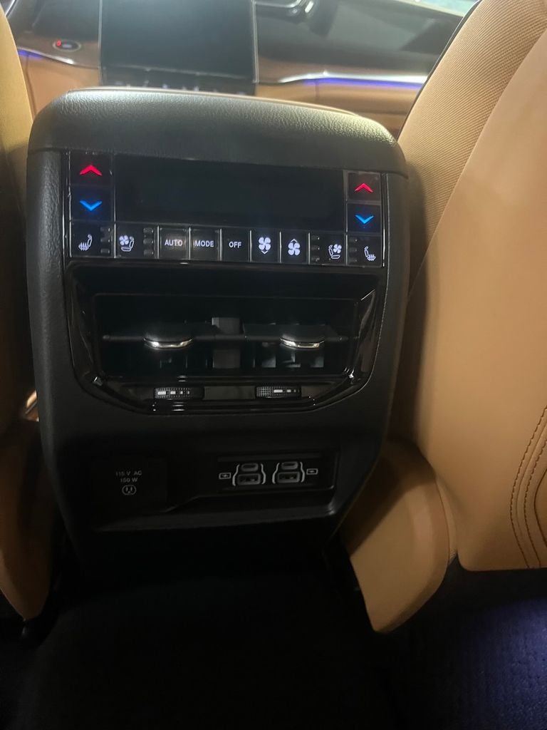 2025 Jeep Grand Cherokee GRAND CHEROKEE SUMMIT RESERVE 4X4