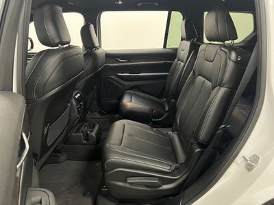 2025 Jeep Grand Cherokee GRAND CHEROKEE L LIMITED 4X2