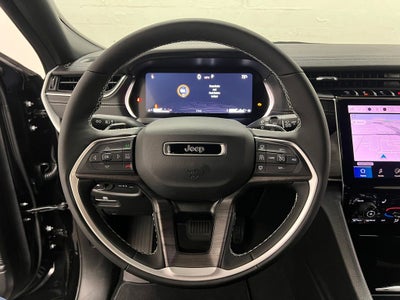 2025 Jeep Grand Cherokee GRAND CHEROKEE L LIMITED 4X2