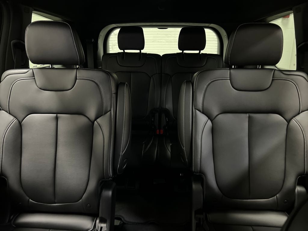 2025 Jeep Grand Cherokee GRAND CHEROKEE L LIMITED 4X2