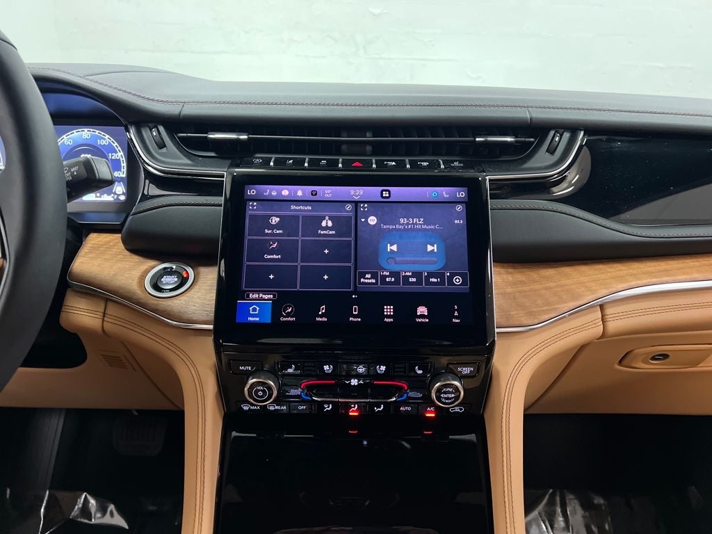 2025 Jeep Grand Cherokee L Summit Reserve 4x4