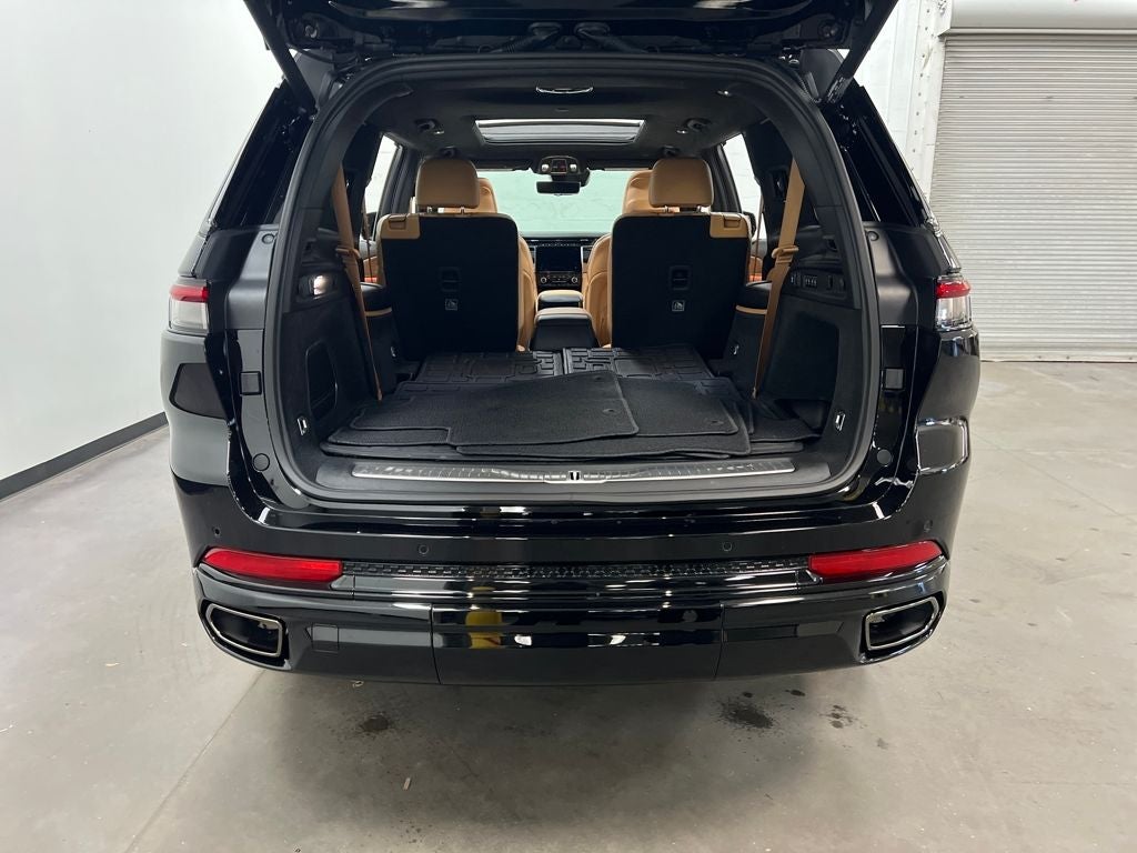 2025 Jeep Grand Cherokee L Summit Reserve 4x4