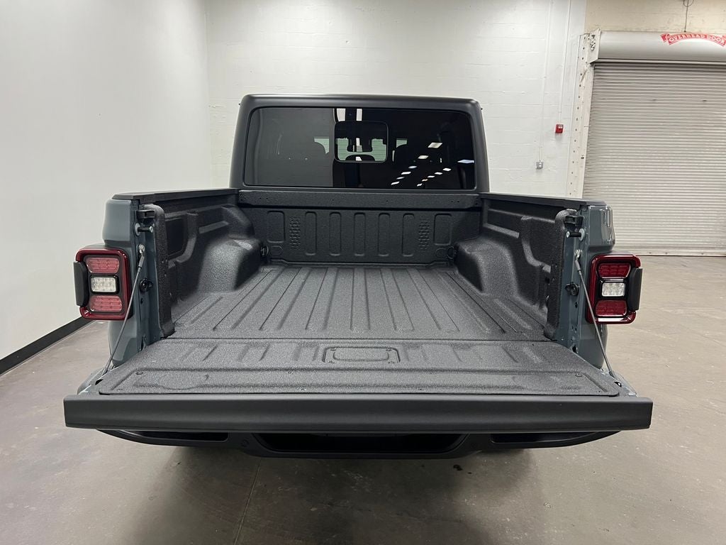 2025 Jeep Gladiator GLADIATOR SPORT S 4X4