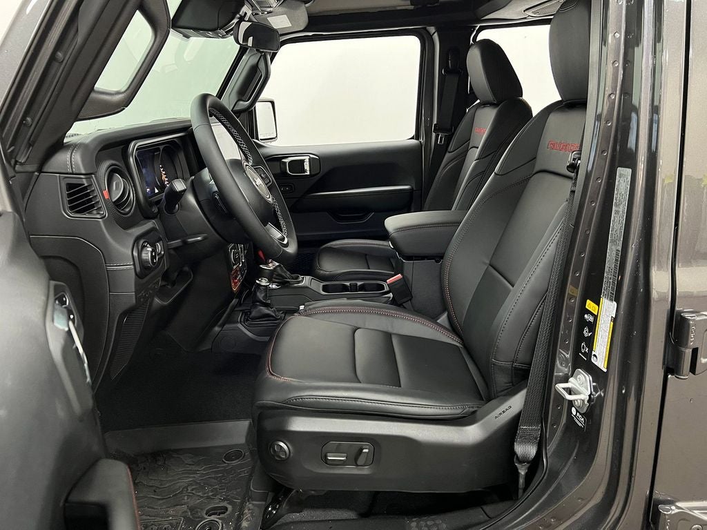 2025 Jeep Gladiator GLADIATOR RUBICON 4X4