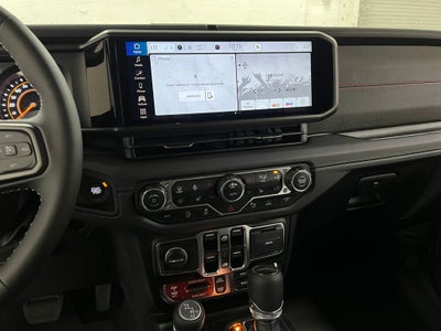 2025 Jeep Gladiator GLADIATOR RUBICON 4X4