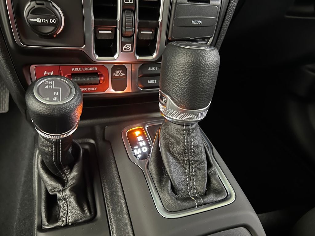 2025 Jeep Gladiator GLADIATOR MOJAVE 4X4