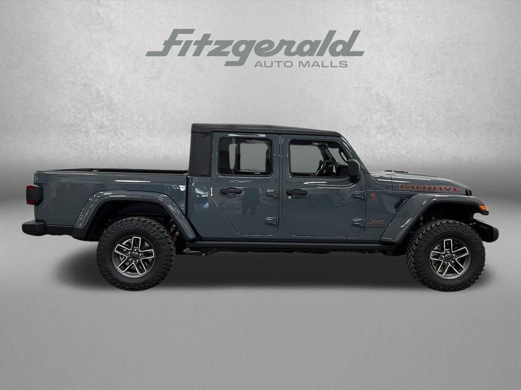 2025 Jeep Gladiator GLADIATOR MOJAVE 4X4