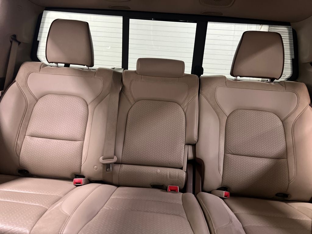 2021 RAM 1500 Laramie Crew Cab 4x2 5'7' Box