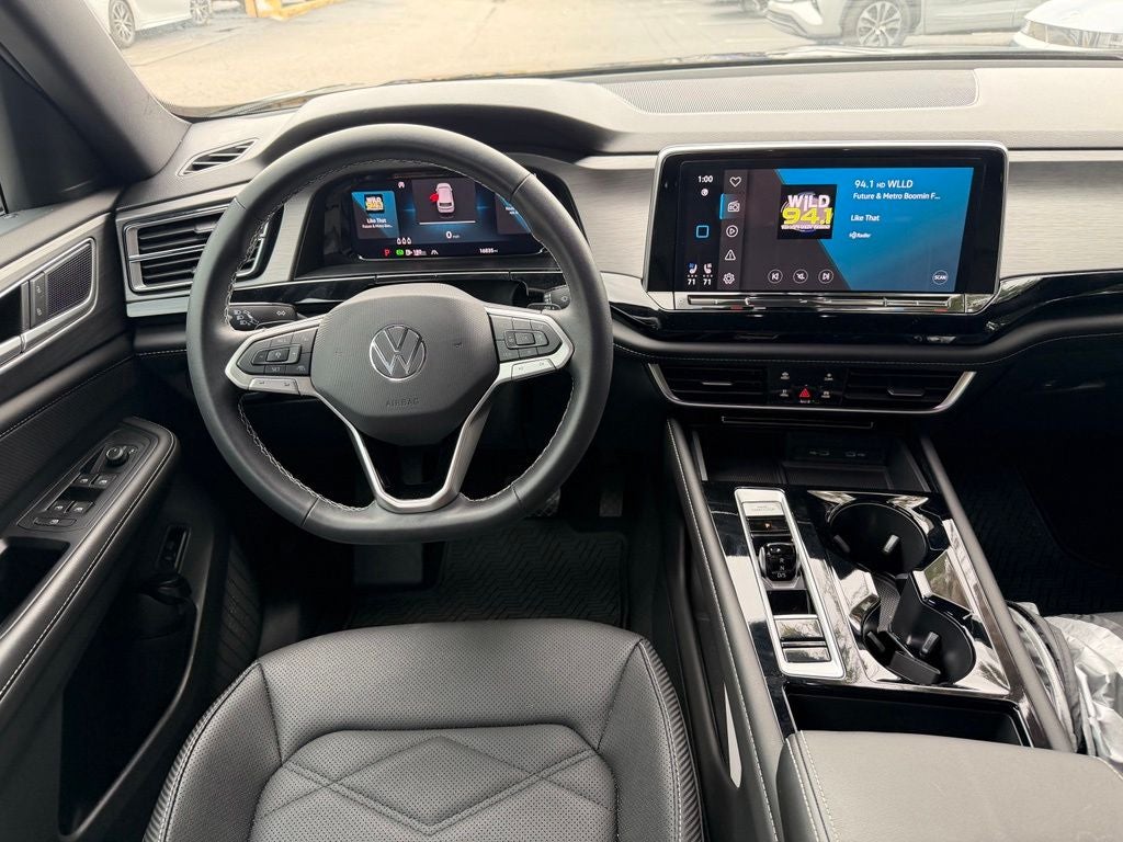 2024 Volkswagen Atlas Cross Sport 2.0T SE w/Technology