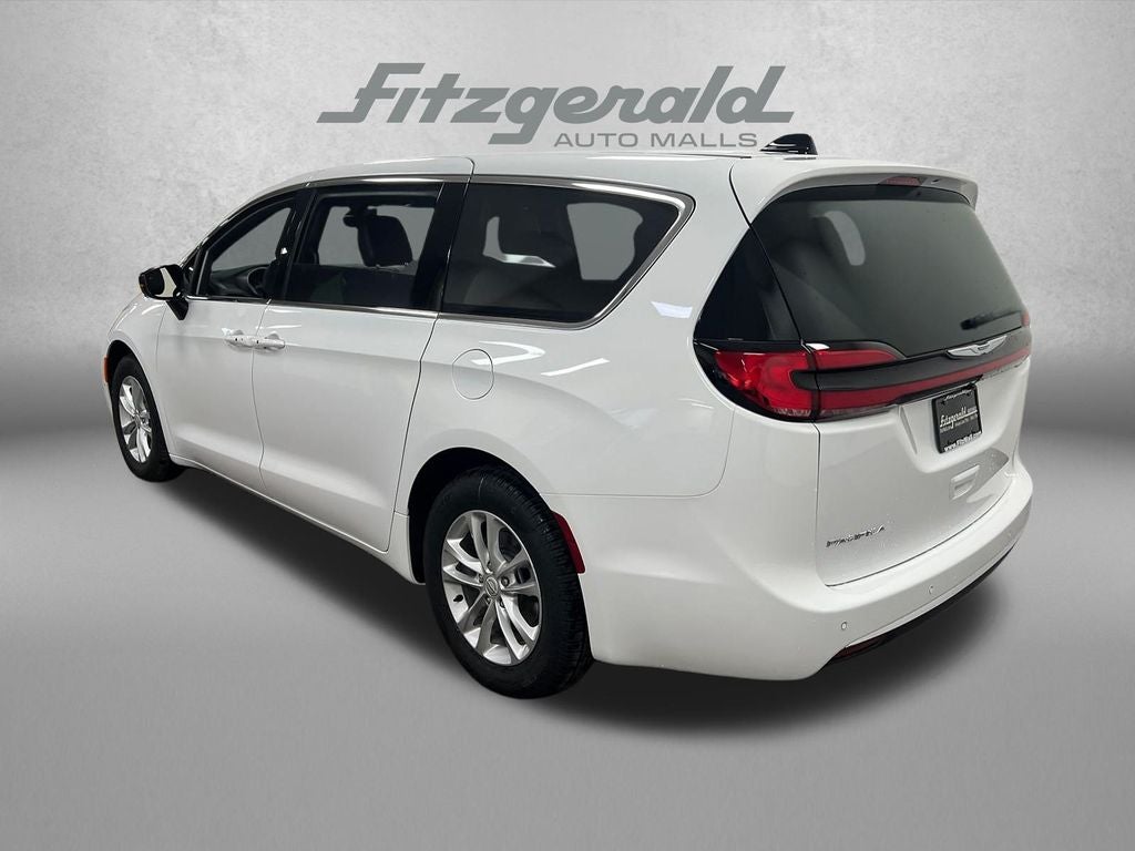 2026 Chrysler Pacifica PACIFICA SELECT