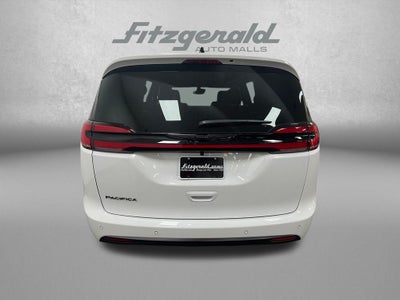 2026 Chrysler Pacifica PACIFICA SELECT