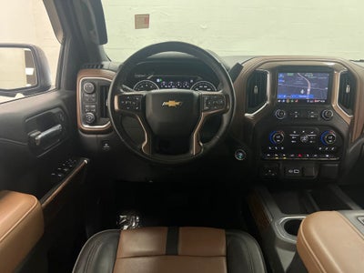 2020 Chevrolet Silverado 1500 4WD Crew Cab Short Bed High Country