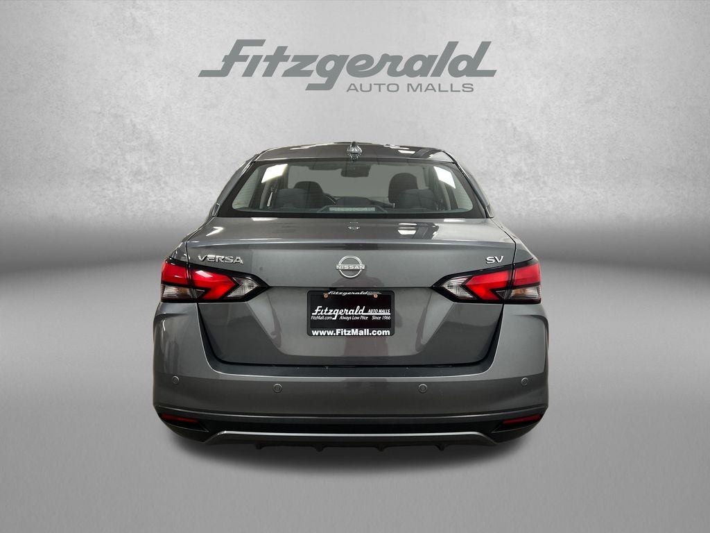 2024 Nissan Versa 1.6 SV