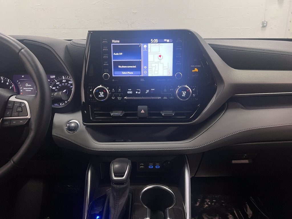 2022 Toyota Highlander Limited