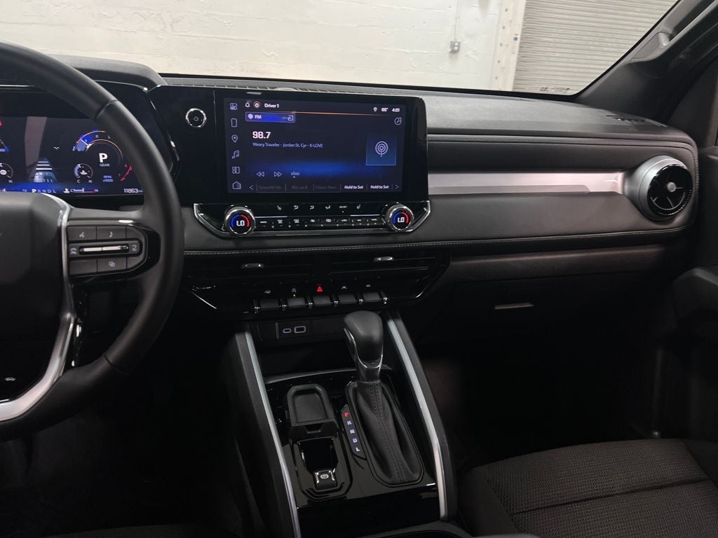 2024 Chevrolet Colorado LT