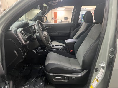 2022 Toyota Tacoma TRD Off-Road V6