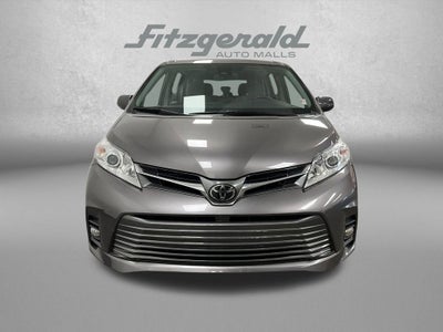 2019 Toyota Sienna XLE 8 Passenger