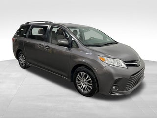 2019 Toyota Sienna XLE 8 Passenger