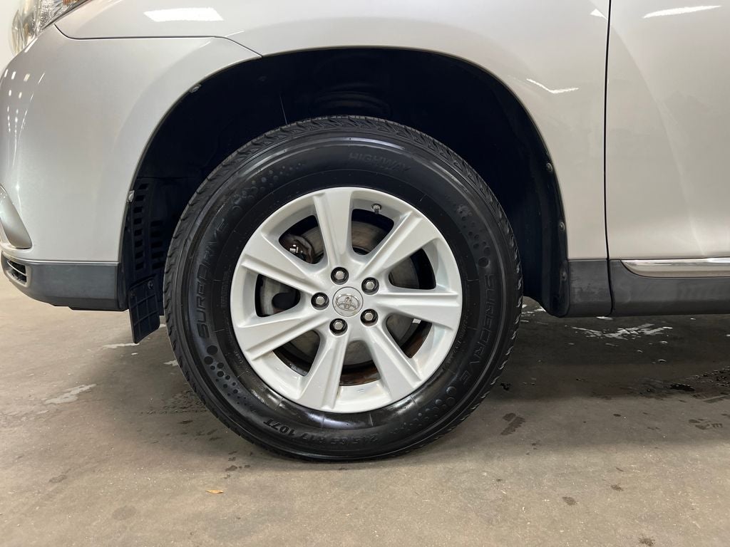 2013 Toyota Highlander Base Plus V6