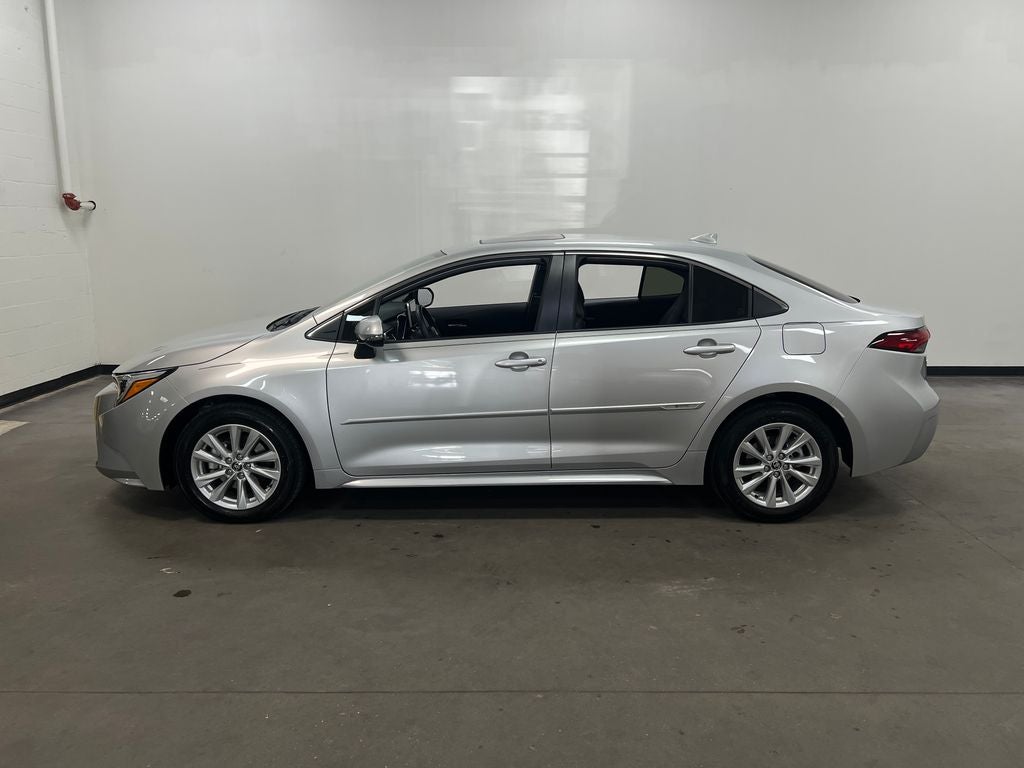 2024 Toyota Corolla Hybrid XLE