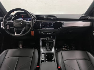 2023 Audi Q3 Premium quattro
