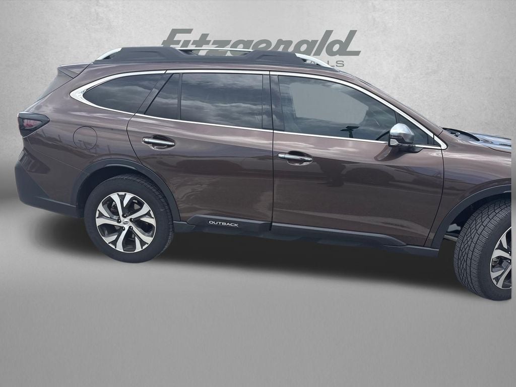 2022 Subaru Outback Touring XT