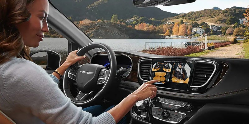 Chrysler Pacifica model internal safty view