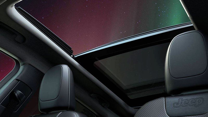 Jeep Cherokee model rooftop view