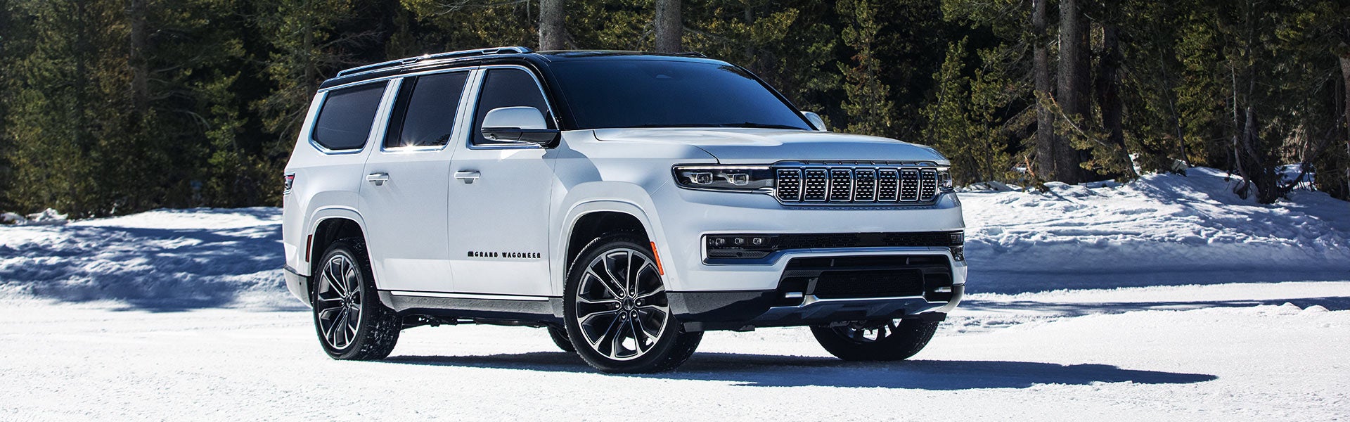 Jeep Grand Wagoneer model side view