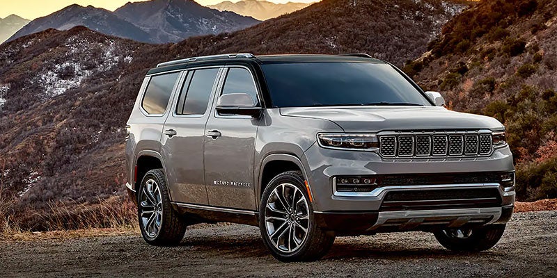 Jeep Grand Wagoneer model side view